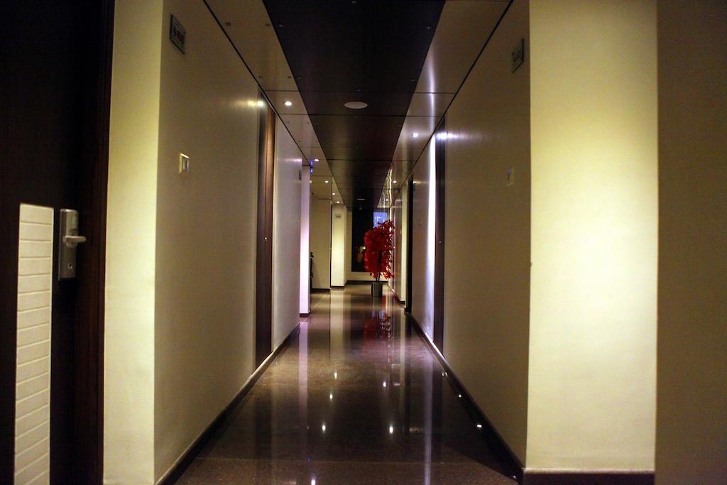 Sbs Grand Hotel Coimbatore Bagian luar foto