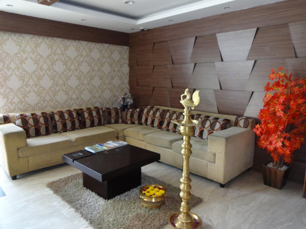 Sbs Grand Hotel Coimbatore Bagian luar foto