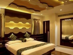 Sbs Grand Hotel Coimbatore Bagian luar foto